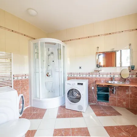 Villa Retreat *