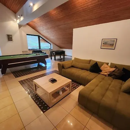 Retreat Raca